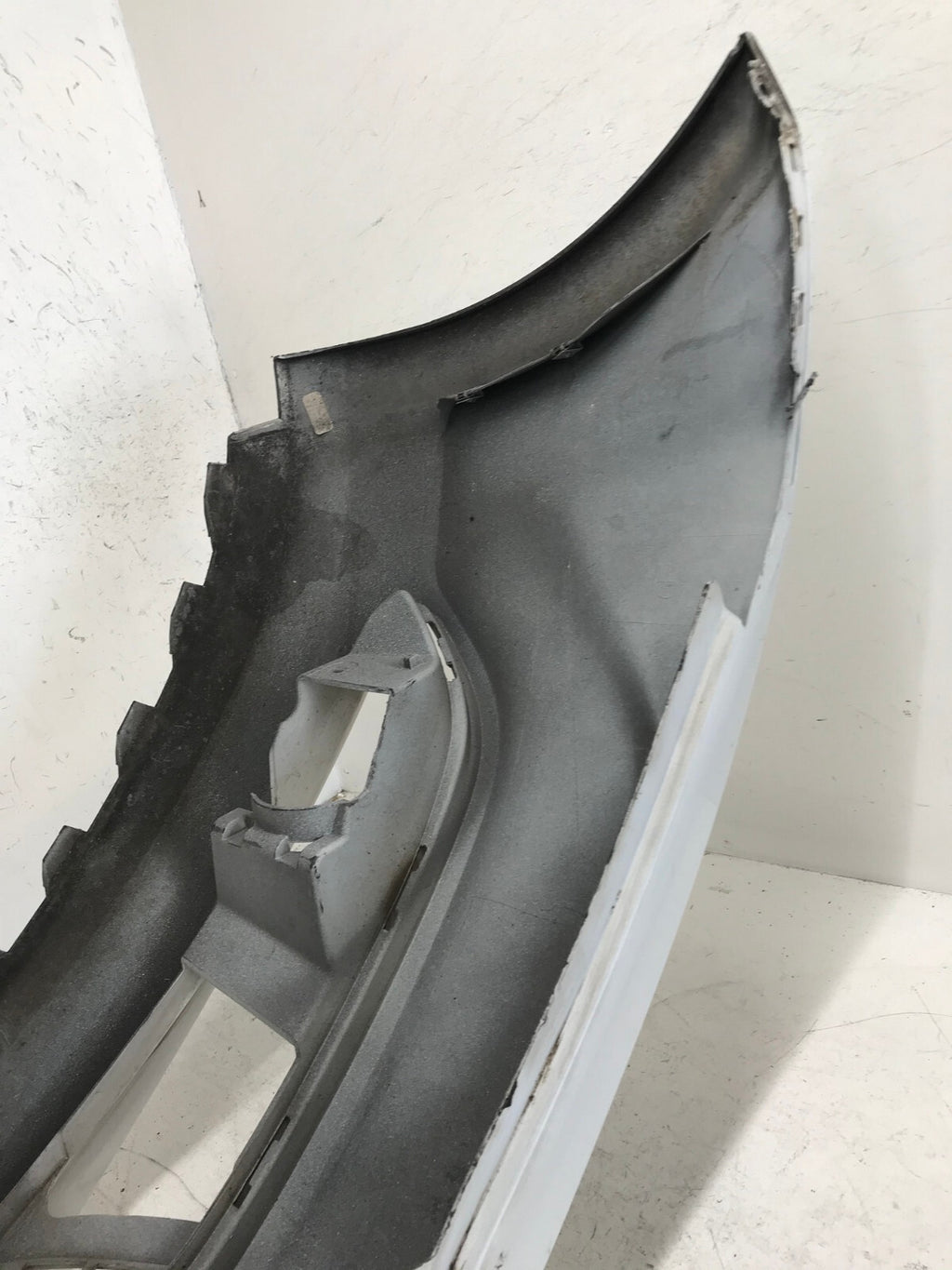 Front Bumper Cover Volkswagen Jetta S SE SEL TDI White 11-14 5C6807221B OEM2