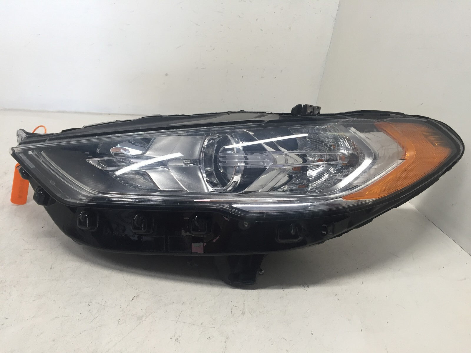 Halogen Headlight Damaged Lamp Ford Fusion Driver LH 17-2020 HS73-13W030-AK OEM