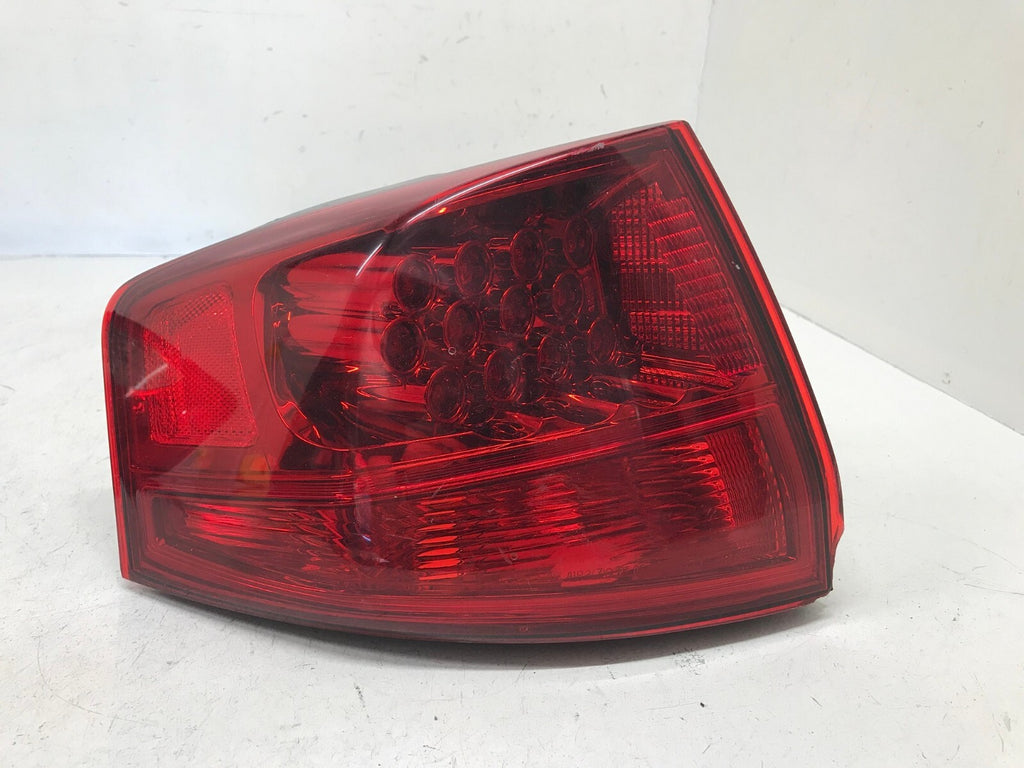 Tail light Damaged LH Driver 07-09 Acura MDX 33551-STX-A01 OEM