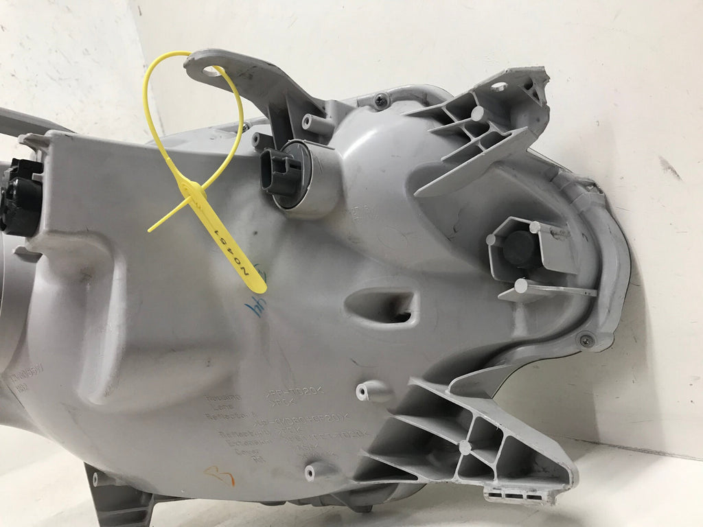 Headlight Damaged Head Lamp Driver LH Toyota Tacoma 2012-2015 8115004180 OEM2