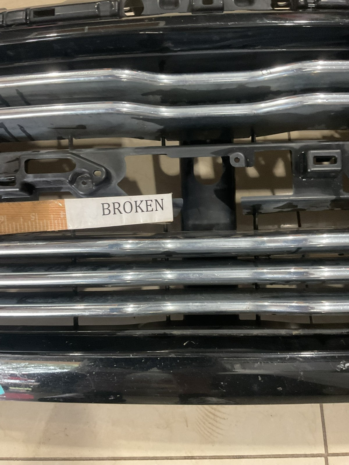 Grill Grille Black/Silver 2019-2024 Dodge Ram 1500 Laramie CAPA