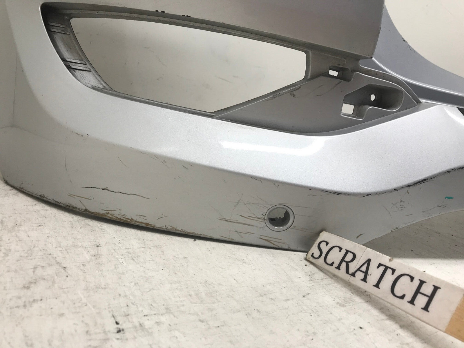 Rear Bumper Cover Hyundai Tucson SE/ECO/Sport/Lted w/Sens Hol Silver 16-2018 OEM