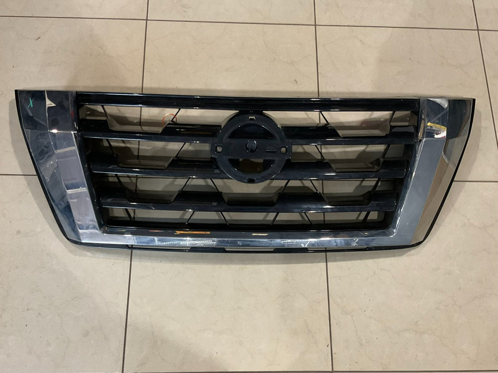 Grille Grill Silver 2018 2020 Nissan Pathfinder CAPA
