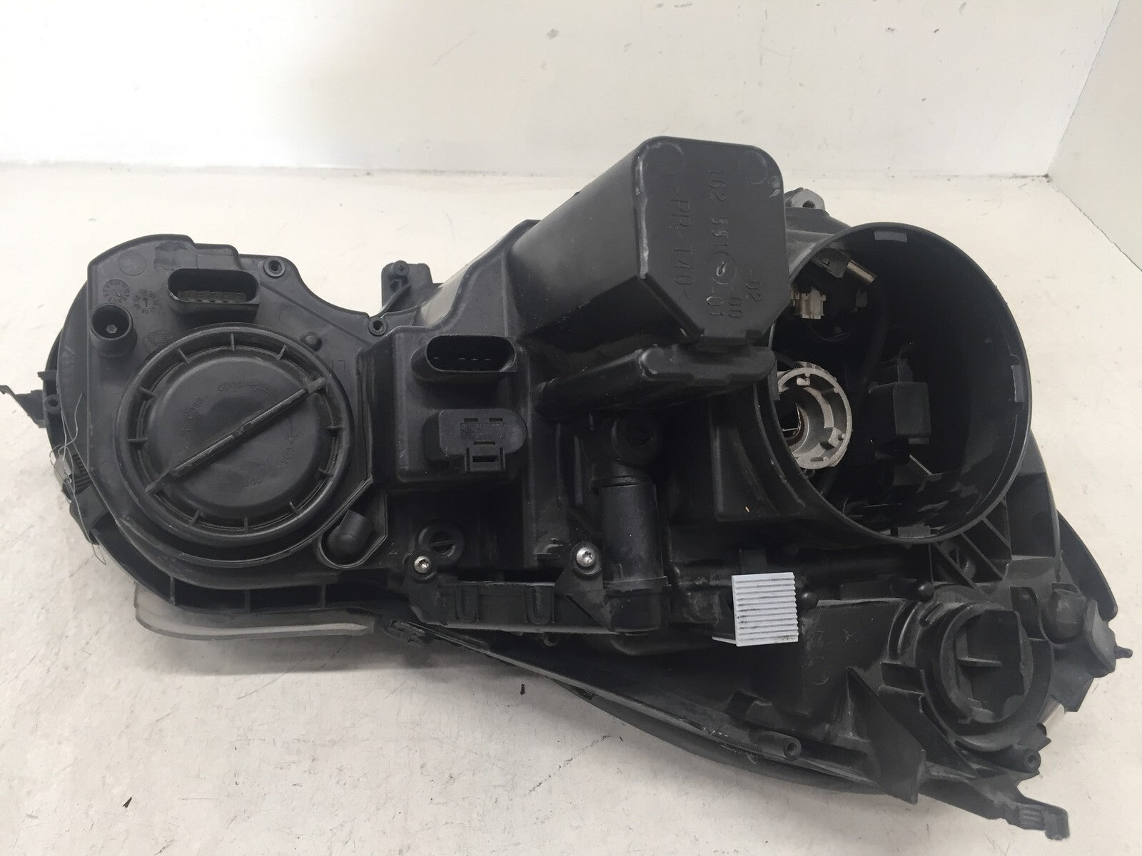 Xenon Headlight Damaged Mercedes Benz CLA250 CLA 45 2013-2015 1ZT00926065 OEM