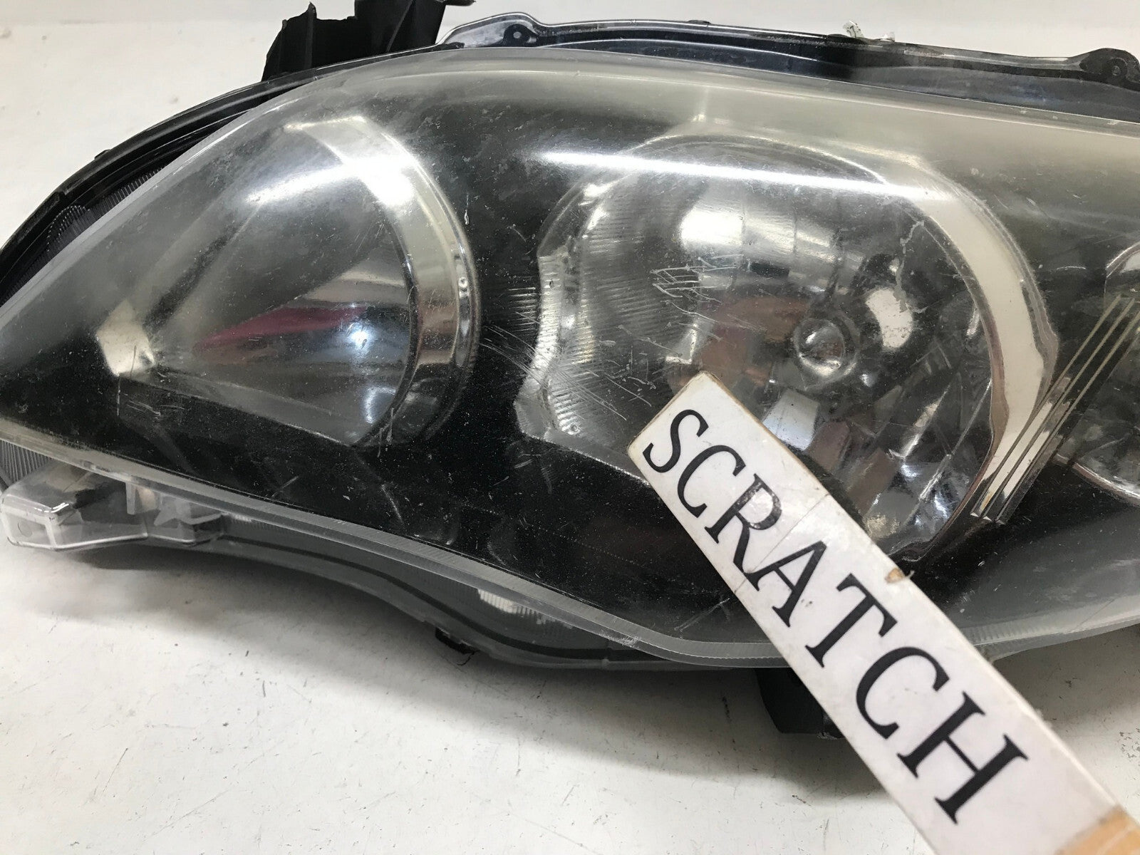 Headlight Damaged Left LH Driver 2011-2013 Toyota Corolla CAPA