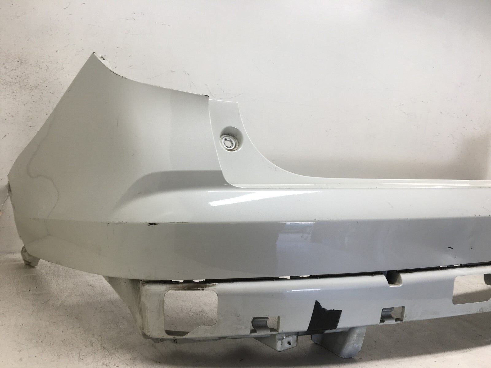 Rear Upper Bumper Cover Honda Pilot LX EX EX L Elite Touring 2016-2018 OEM