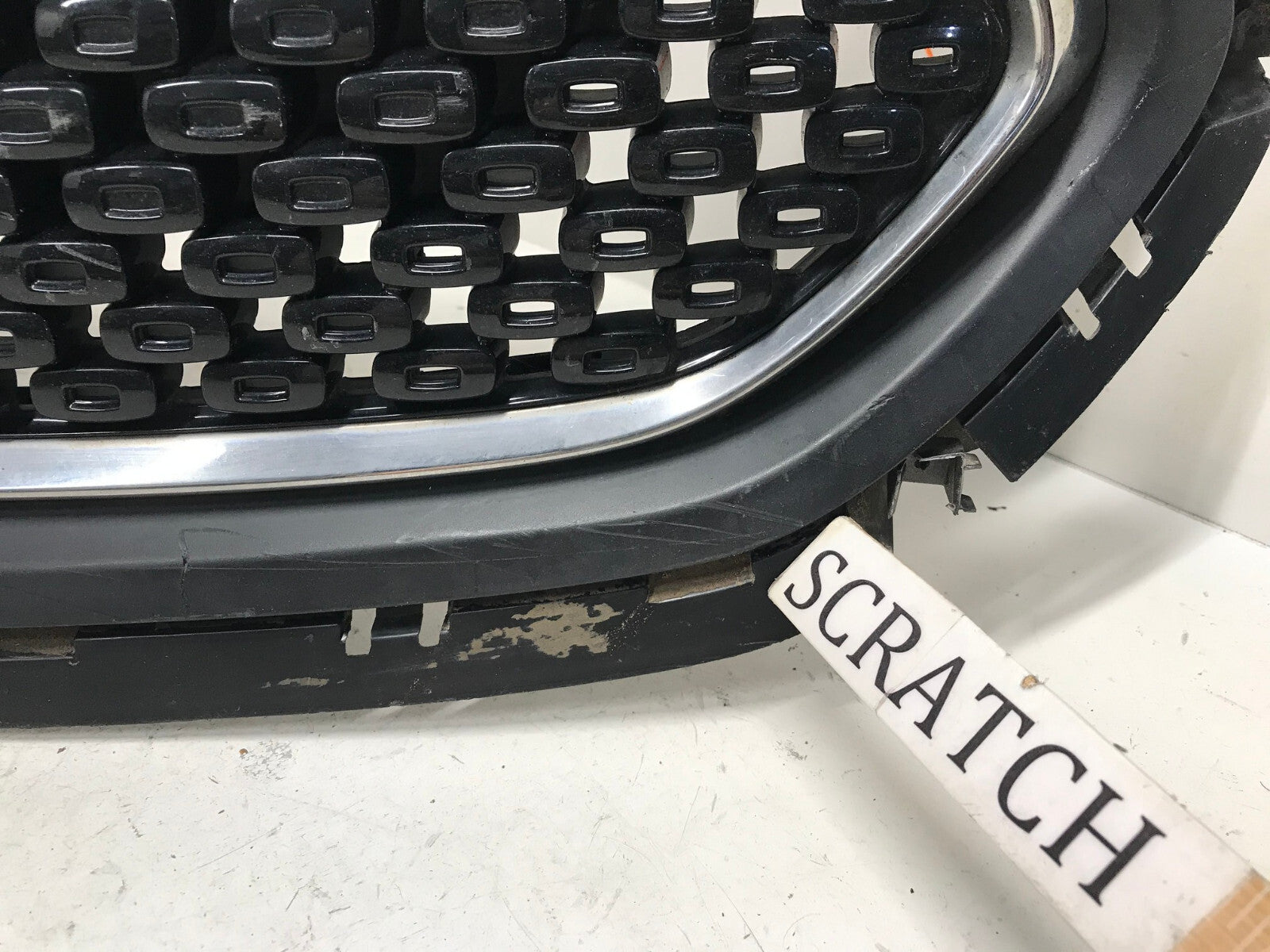 Grille Grill 2017-2019 Kia Niro Non EV 86350-G5000 OEM