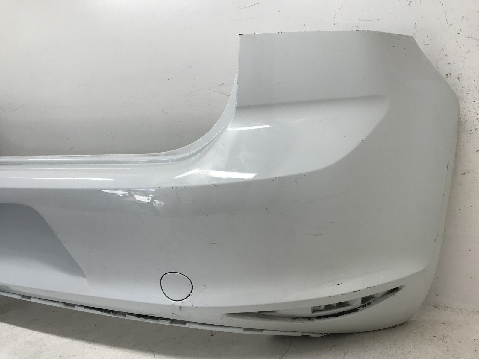 Rear Bumper Cover Volkswagen Golf/GTI 2015 2016 2017 5GM807417GRU OEM