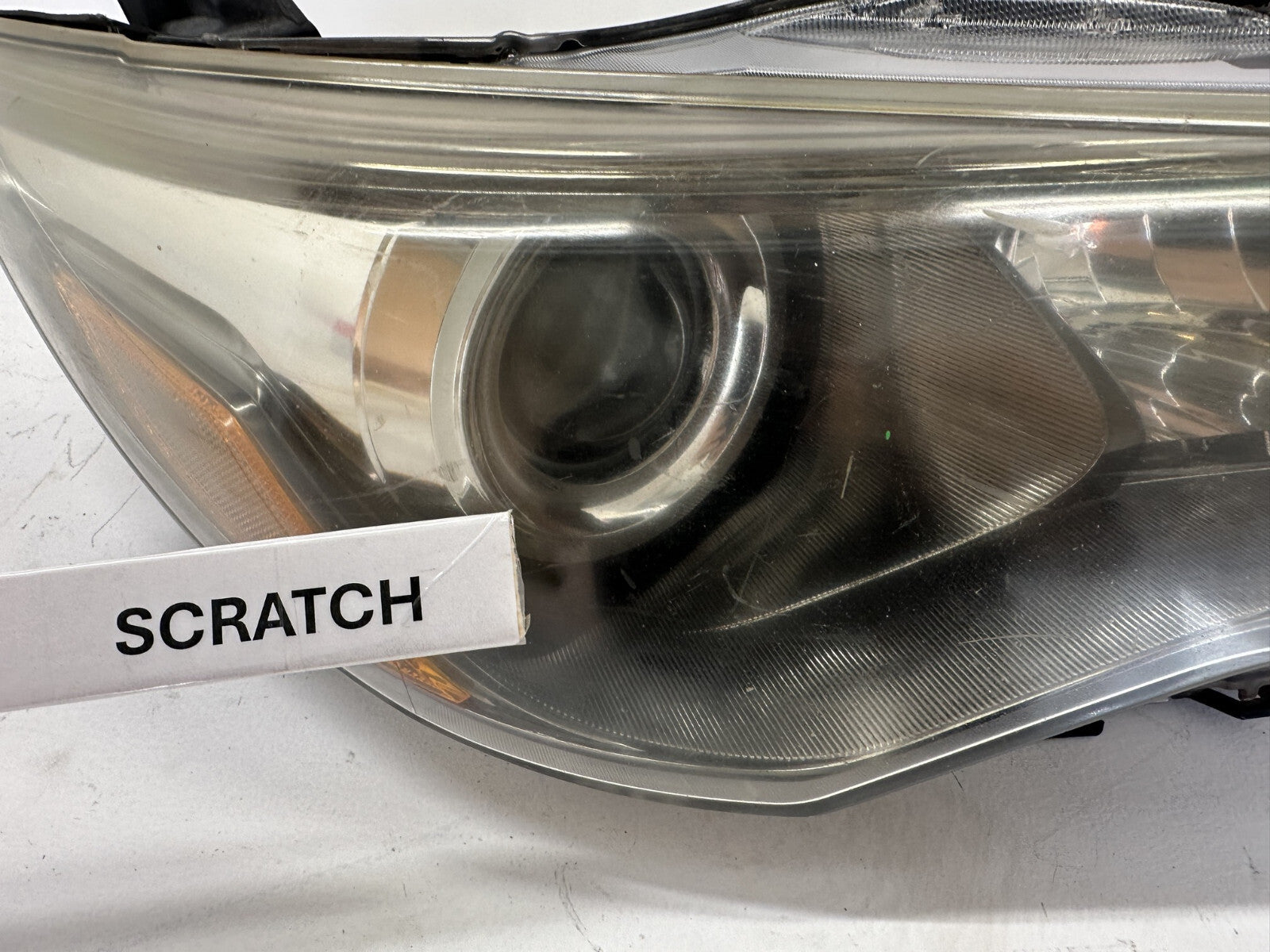 Headlight Damaged Right Passenger RH 2015 2016 2017 Toyota Camry 8111006C80 OEM