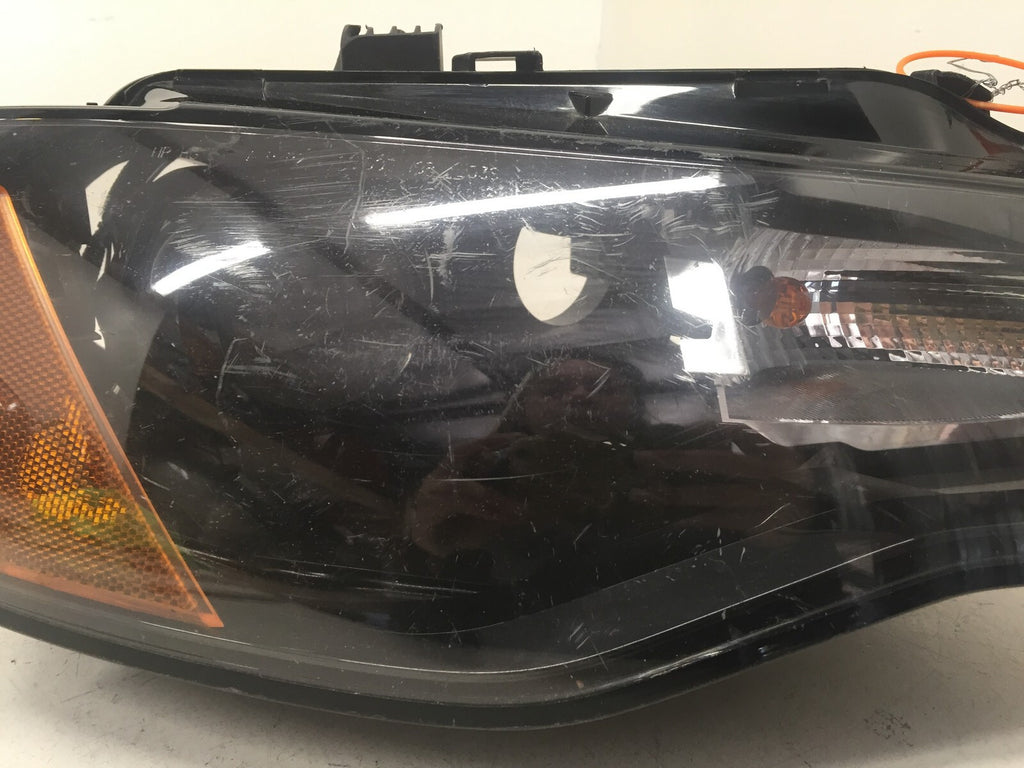 Headlight Damaged Xenon HID Passenger RH Audi A5 S5 2013-2019 8T0941006E OEM