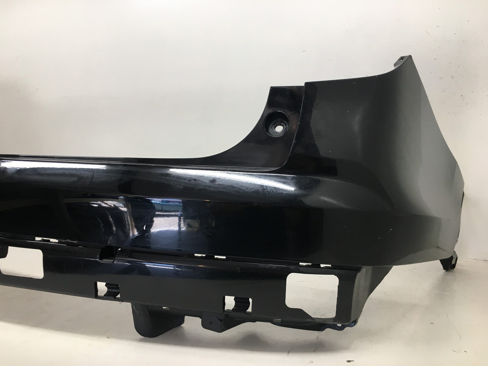 Rear Upper Bumper Cover Honda Pilot LX/EX/EX-L/Elite/Touring 2016-2018 OEM2