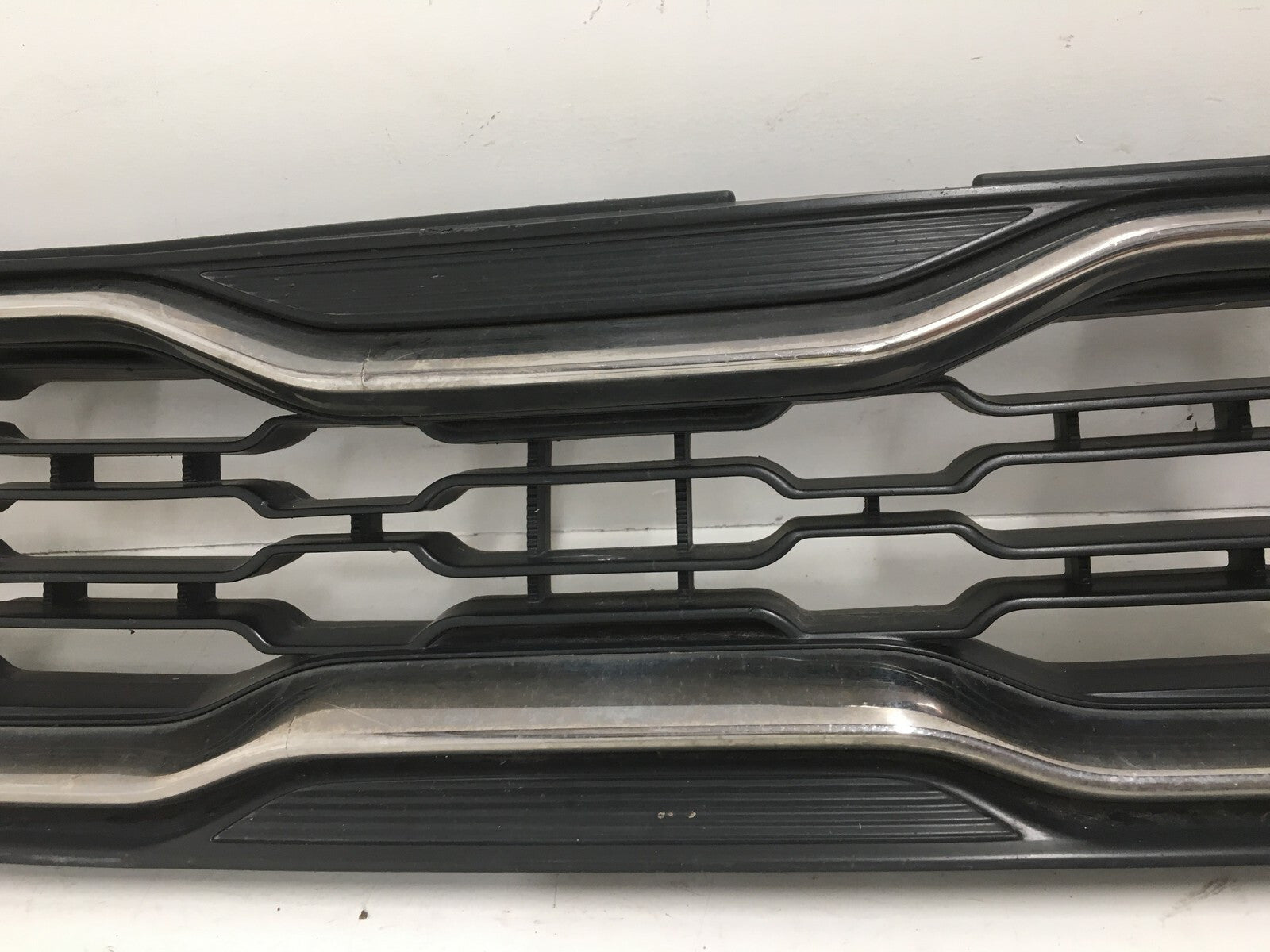 Grille Grill Kia Soul 2012 2013 86350-2K500 OEM