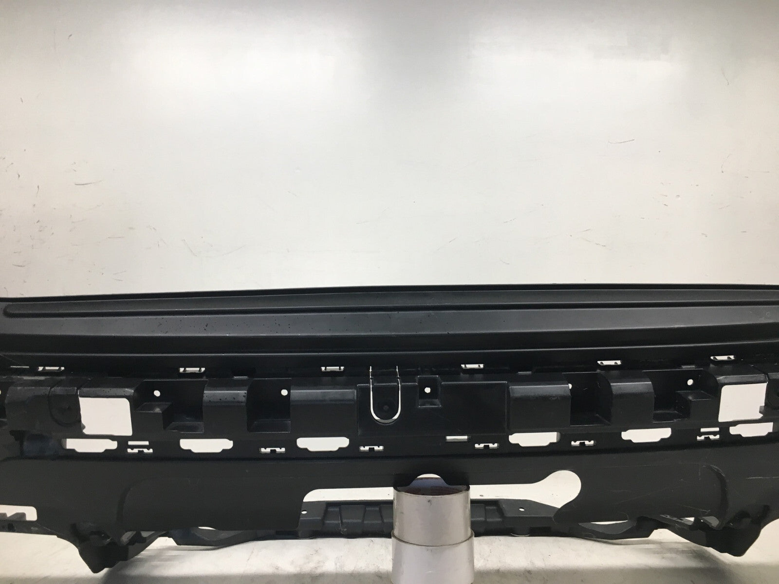 Rear Bumper LOCAL Land Rover Range Rover Sport Base/SE/HSE 2014-2017 OEM