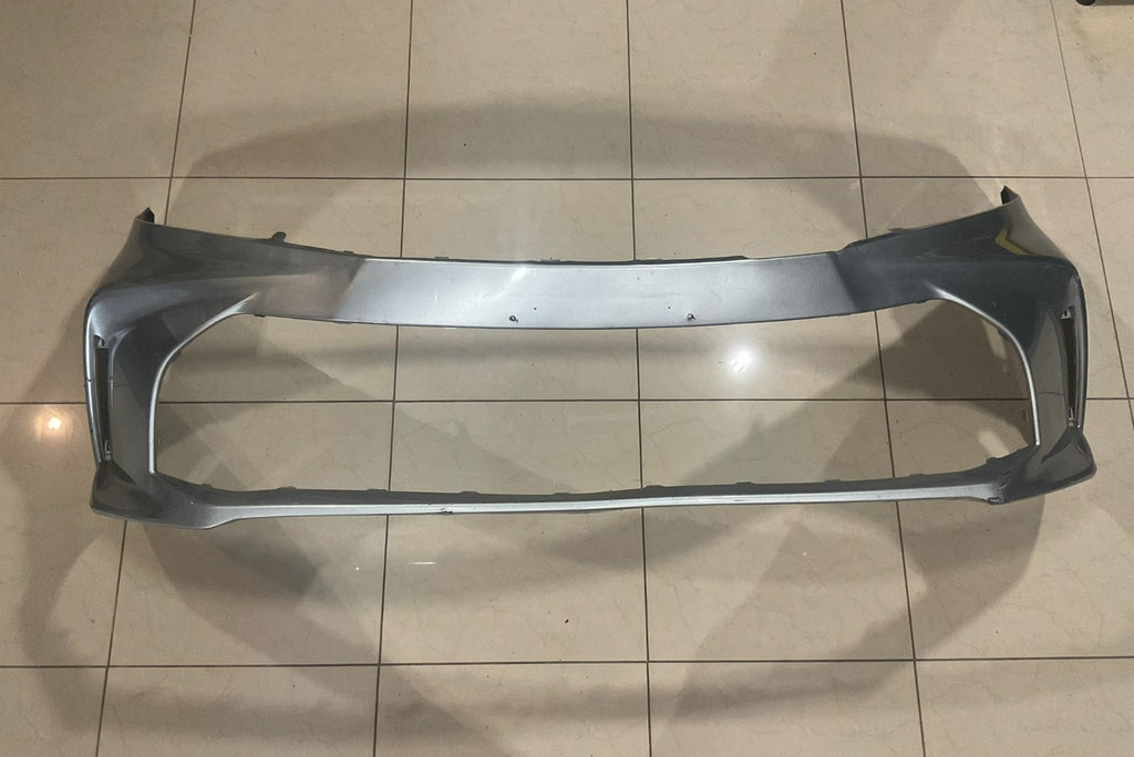 Front Bumper Cover Silver Toyota Camry LE 2025 52119 aq010 OEM