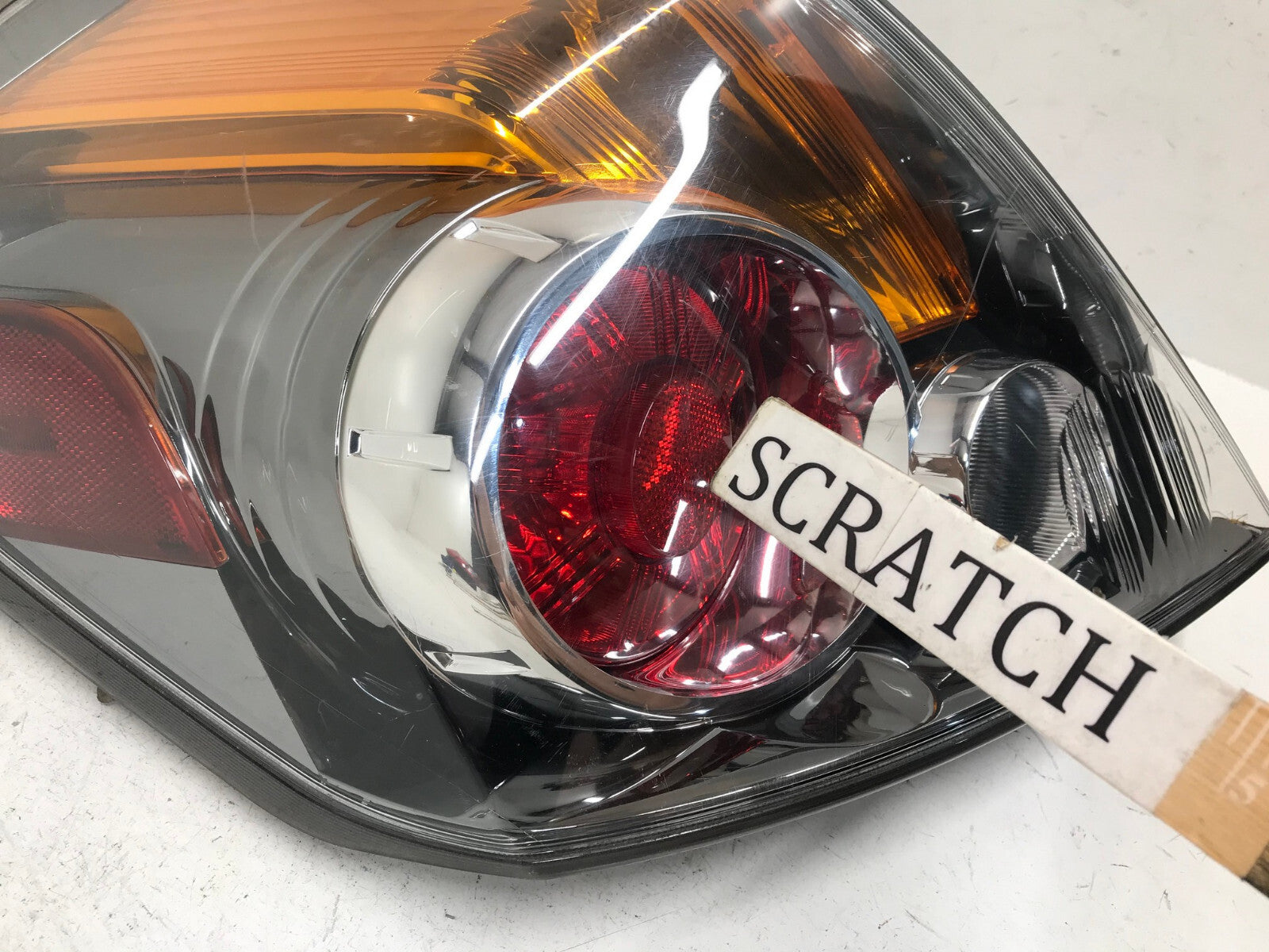 Tail light Damaged Left LH Driver Nissan Altima 2007-2009 26555ZN50A OEM