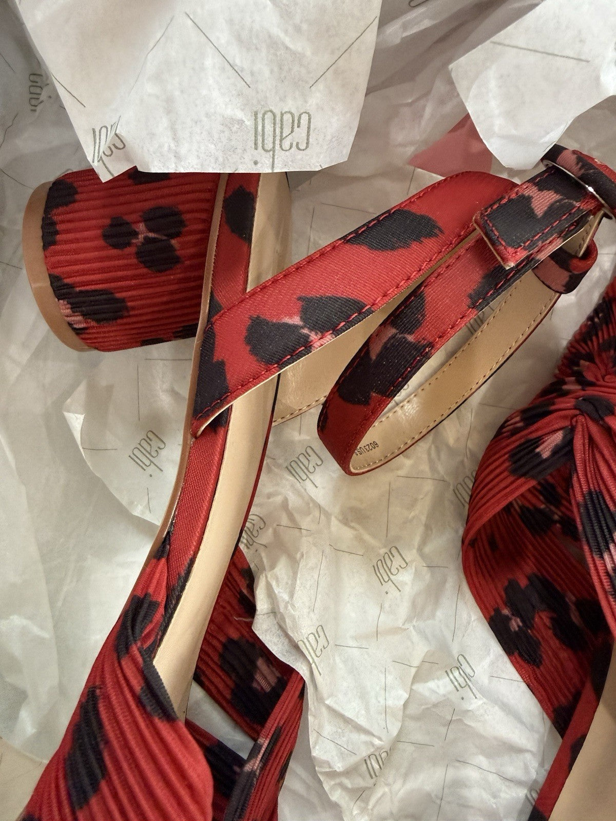 NWB Cabi Red Leopard Print Siren Block Heel Ankle Strap Heel Sandals Size 9