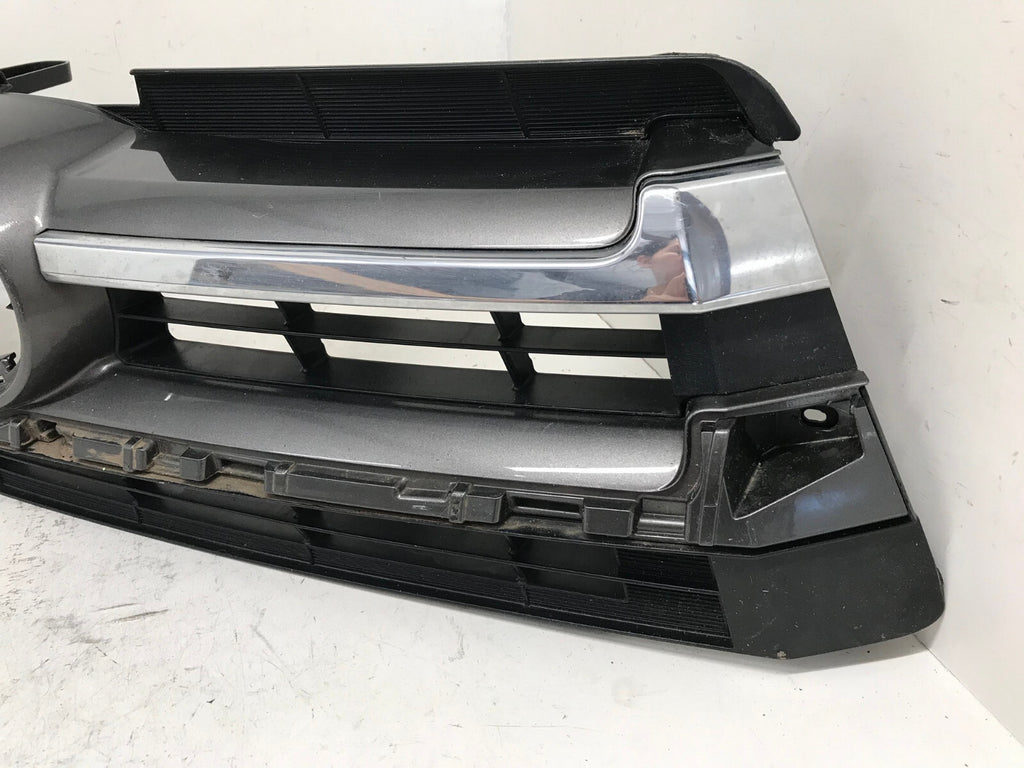Grille Grill Toyota Highlander 2017 2018 2019 53101-0E240 OEM