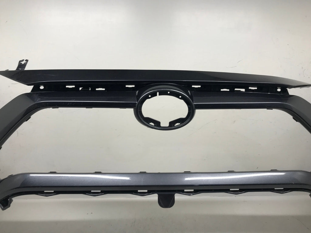 Front Bumper Cover Toyota RAV4 LE/XLE/XLE Premium/Hybrid LE Gray 2019-2020 OEM2