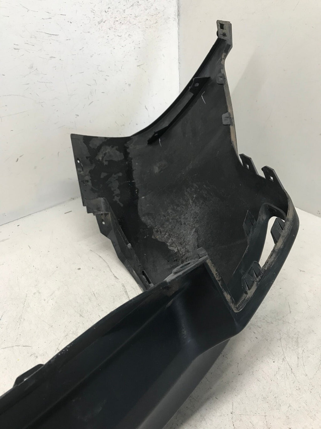 Rear Bumper Cover Black 2019 2020 2021 2022 Jeep Cherokee 68287434AC OEM