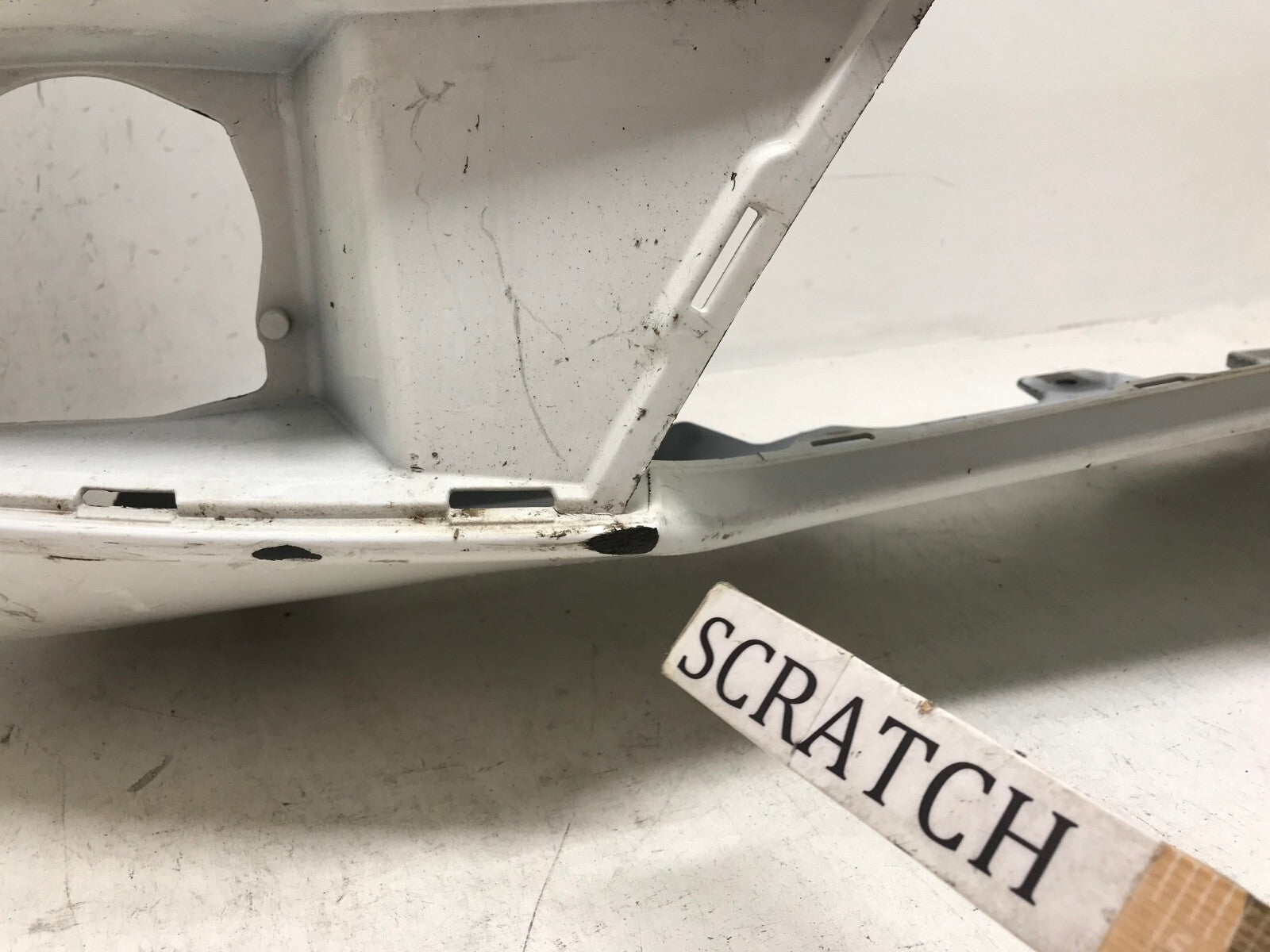 Front Bumper Cover White Honda Pilot EX EX L LX SE 2012-2015 71101-SZA-ZY00 OEM