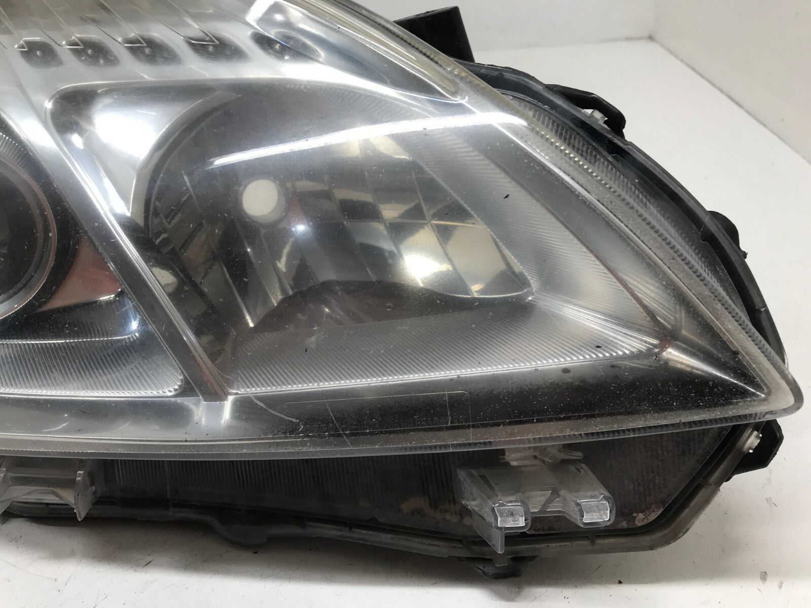 Headlight Damaged Halogen Right Passenger RH Toyota Prius 12-15 CAPA