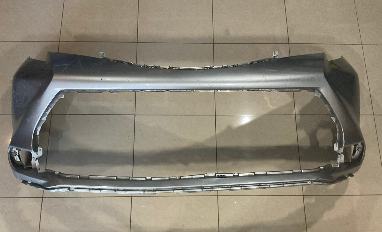 Front Bumper Cover Silver Toyota Sienna 2020 2021 2022 52119-08100 OEM