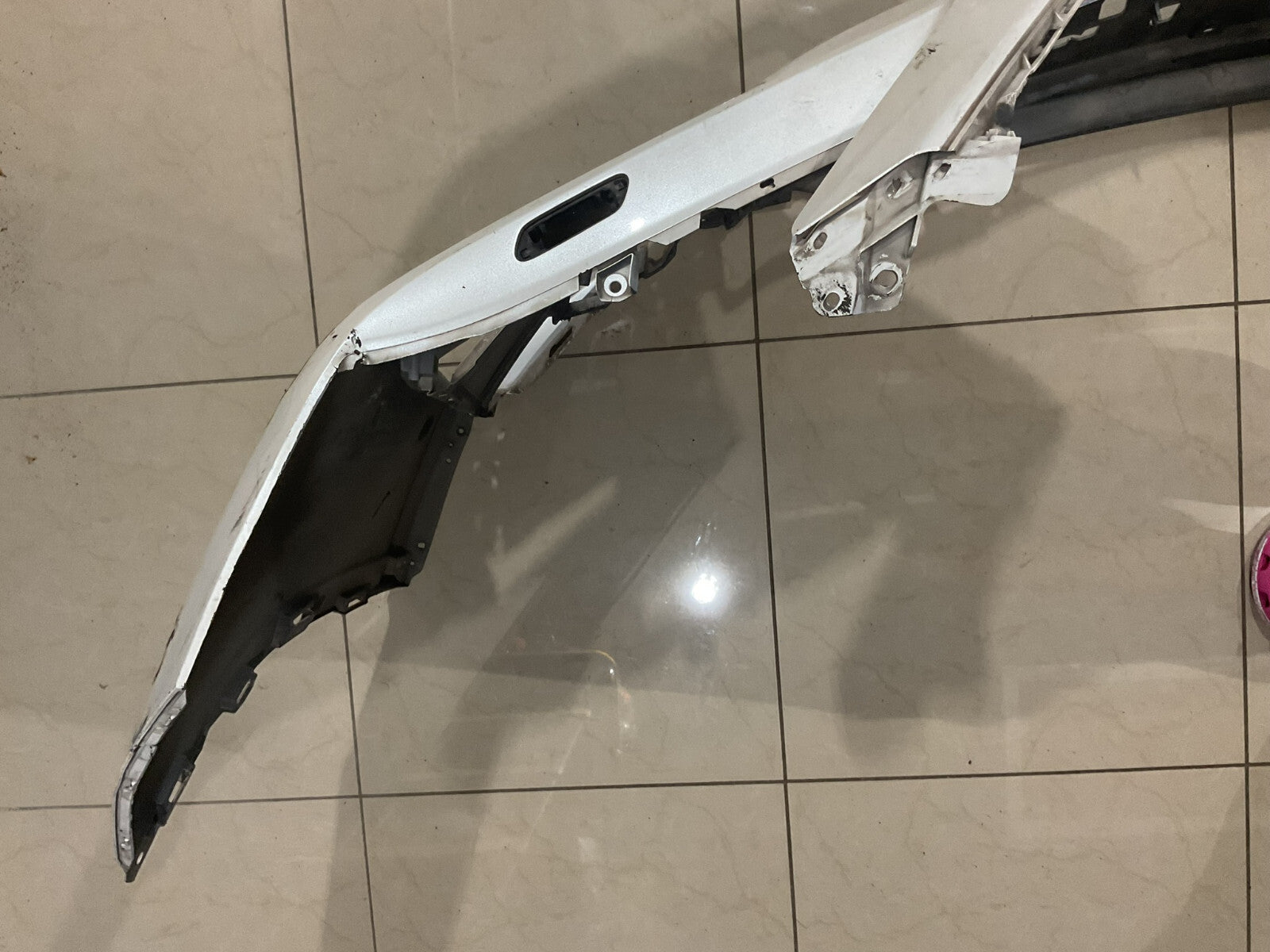 Front Bumper Cover White Lexus RX350 RX450H Base 2016-2018 52119-0E270 OEM