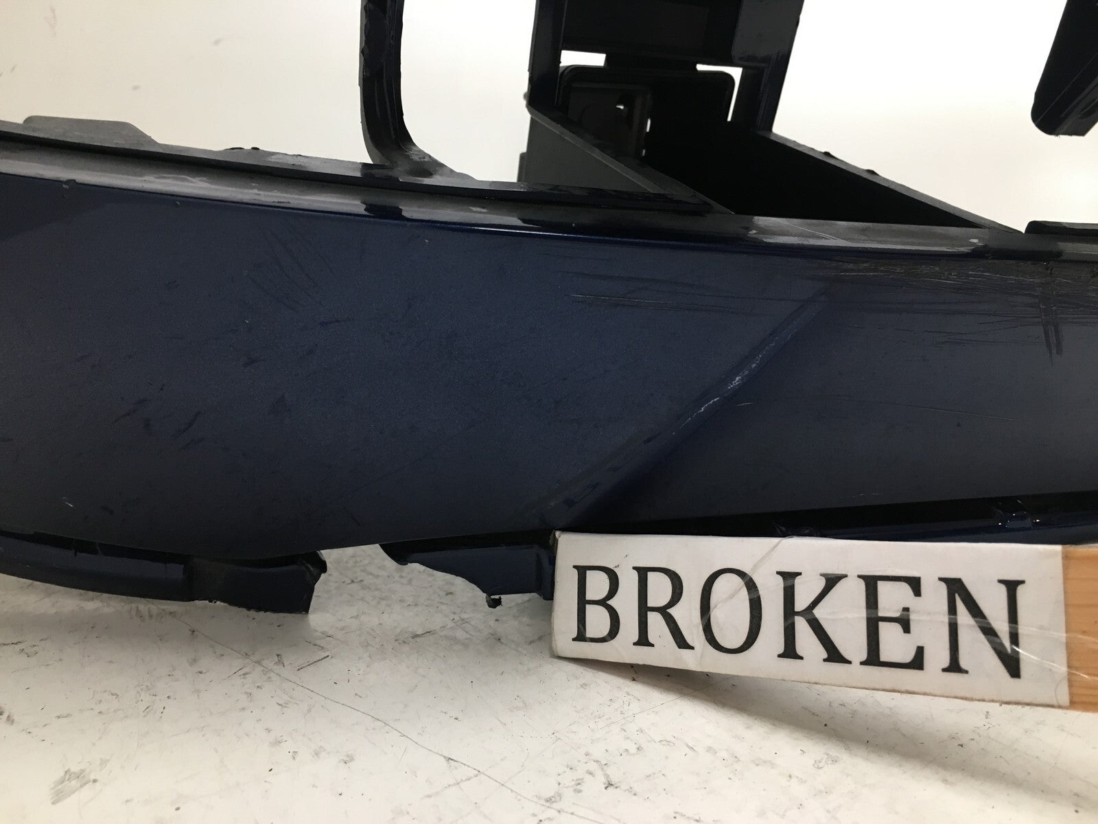 Rear Bumper Cover Audi Q5 Prestige/Premium/TDI w/o S-Line 09-2017 8R0807511 OEM