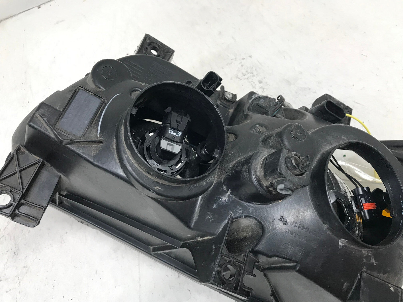 Headlight Damaged Left LH Driver Dodge Charger 2011-2014 57010411AE OEM