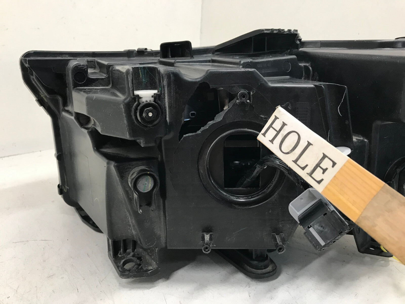 Headlight Damaged Pass. RH Jeep Grand Cherokee 21 2022 P68376992AE OEM