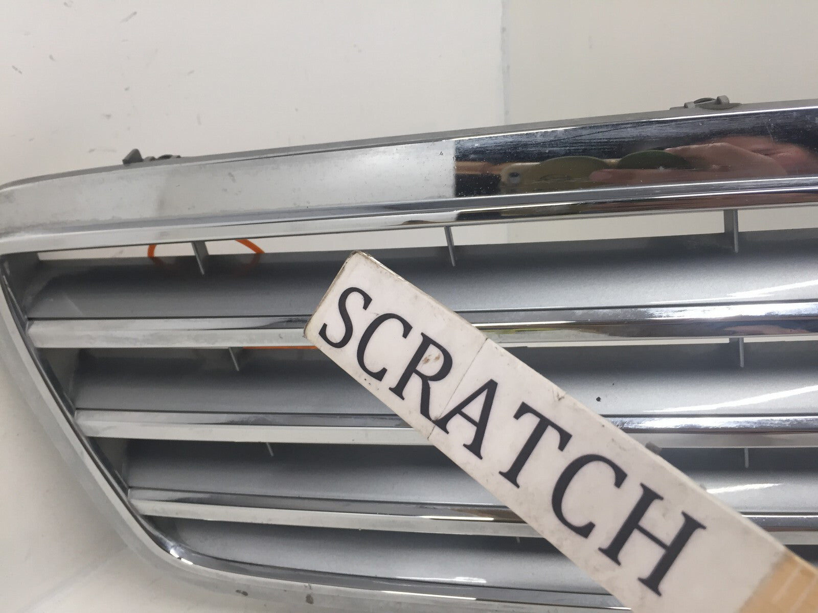 Grille Grill Mercedes benz C Class C230 C280 C320 2005-2007 A2038800223 OEM