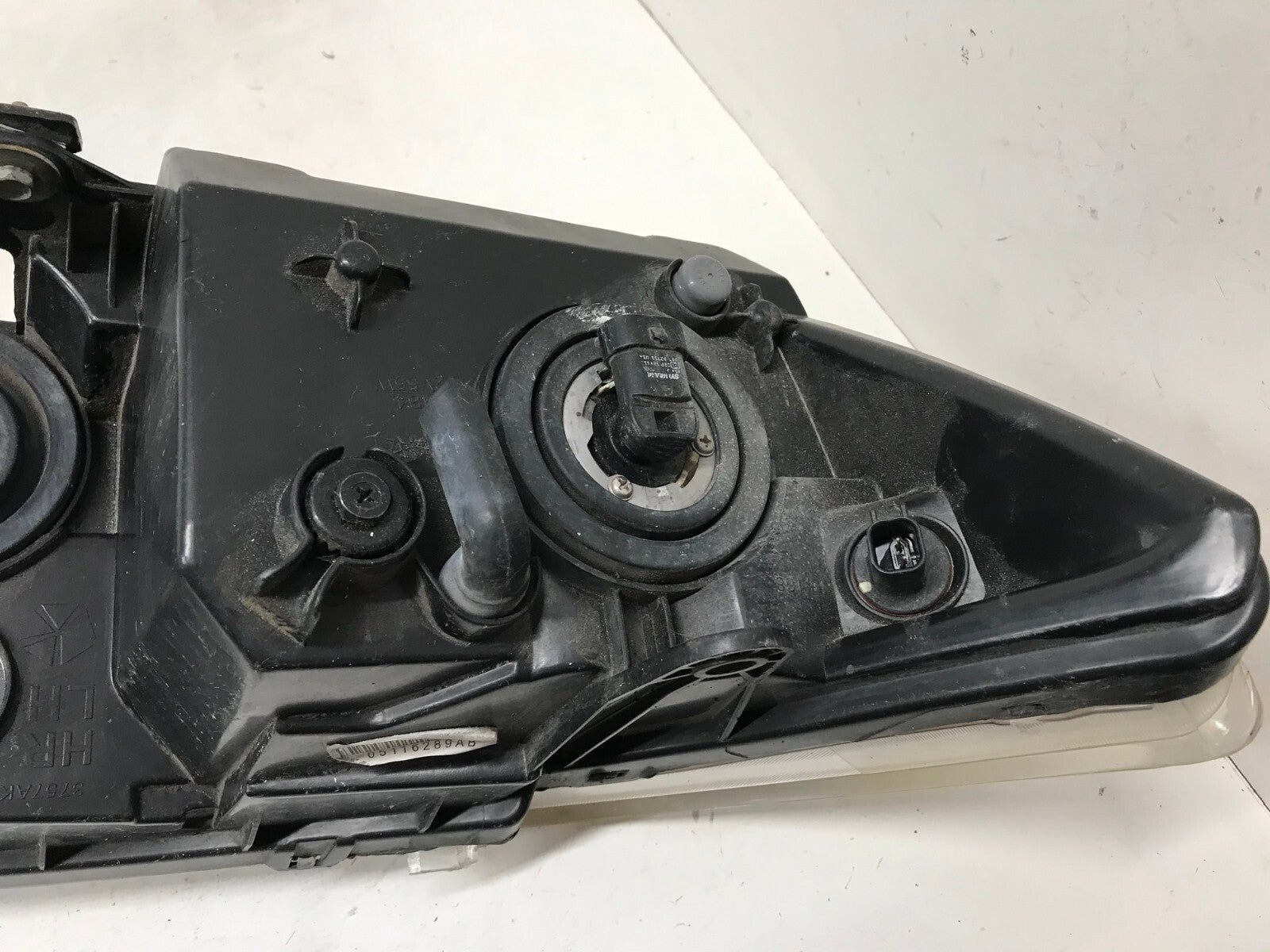 Halogen Headlight Damaged Left LH Dodge Journey 2009 -2017 05116289AB OEM