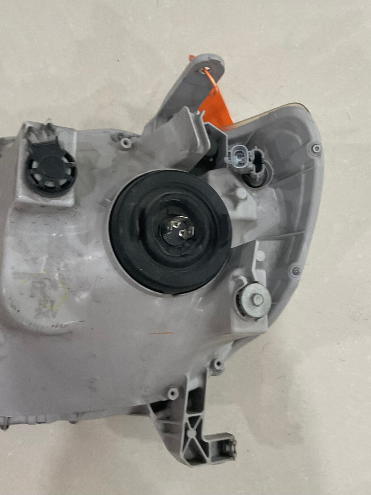 Headlight Damaged Right Passenger RH 2012-2014 Toyota Camry SAHR15PP2Y2+09 OEM
