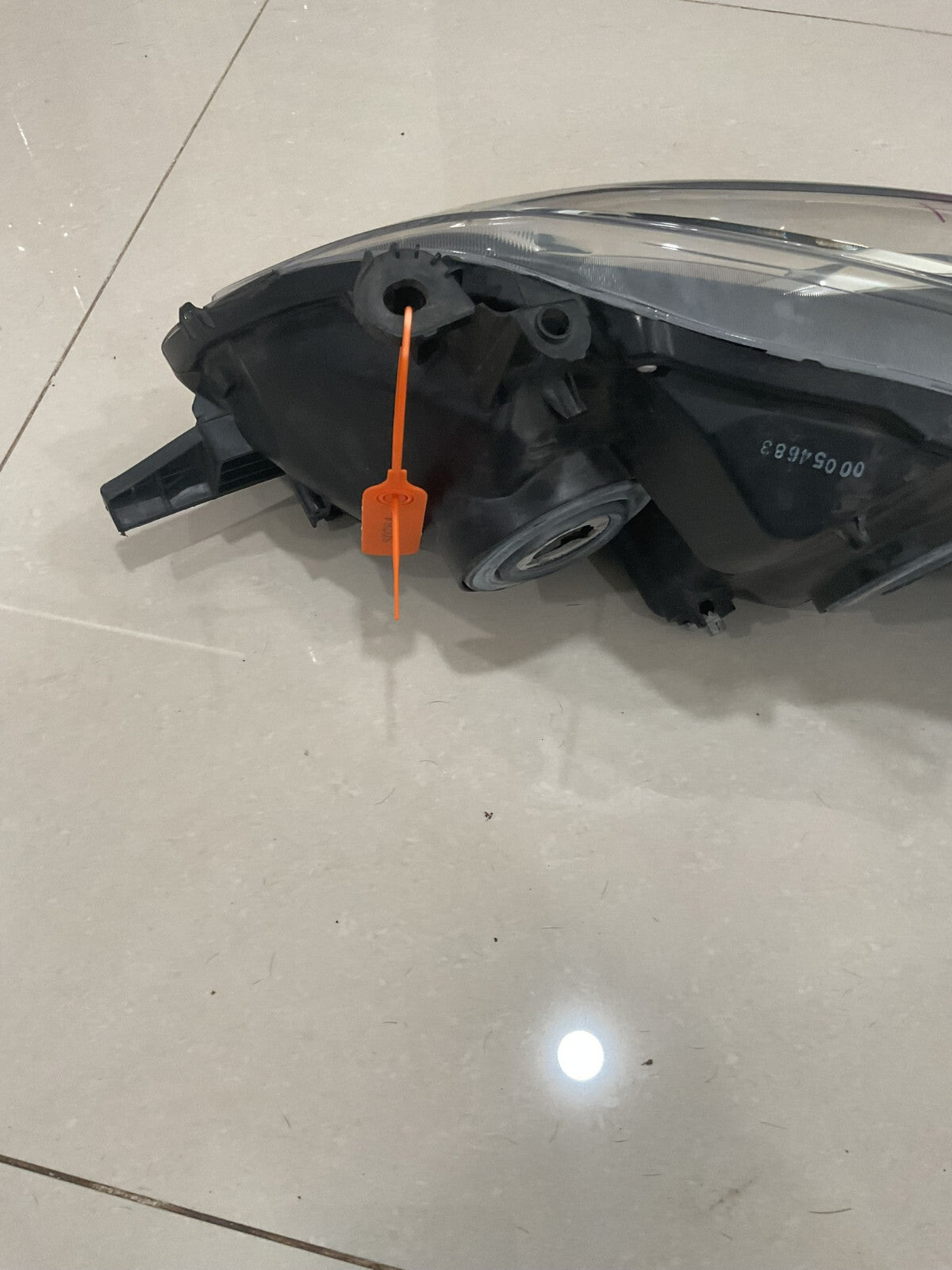Headlight Damaged Right Passenger RH 2011-2013 Toyota Corolla 08-312-11C5R OEM