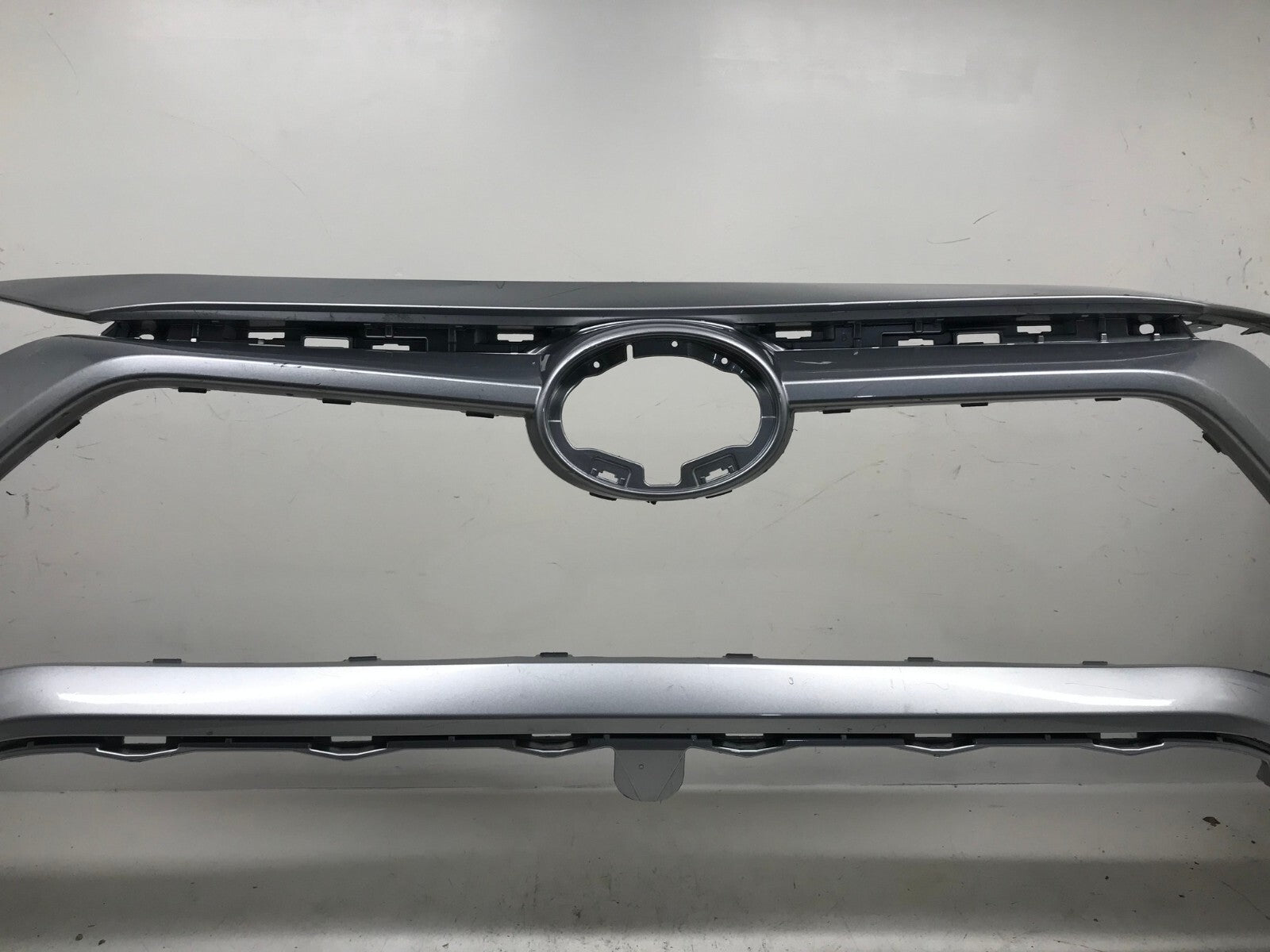 Front Bumper cover Toyota RAV4 1D6 2019-2021 52119-0R200 OEM2