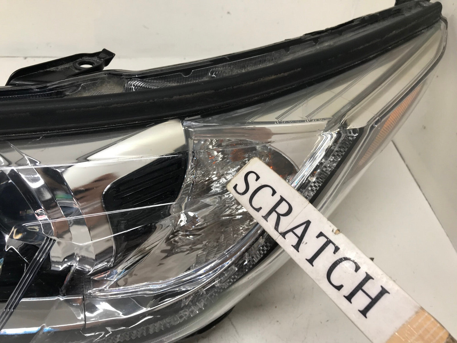 Headlight Left LH Driver Toyota Highlander 2017-2019 81150-0E390 OEM