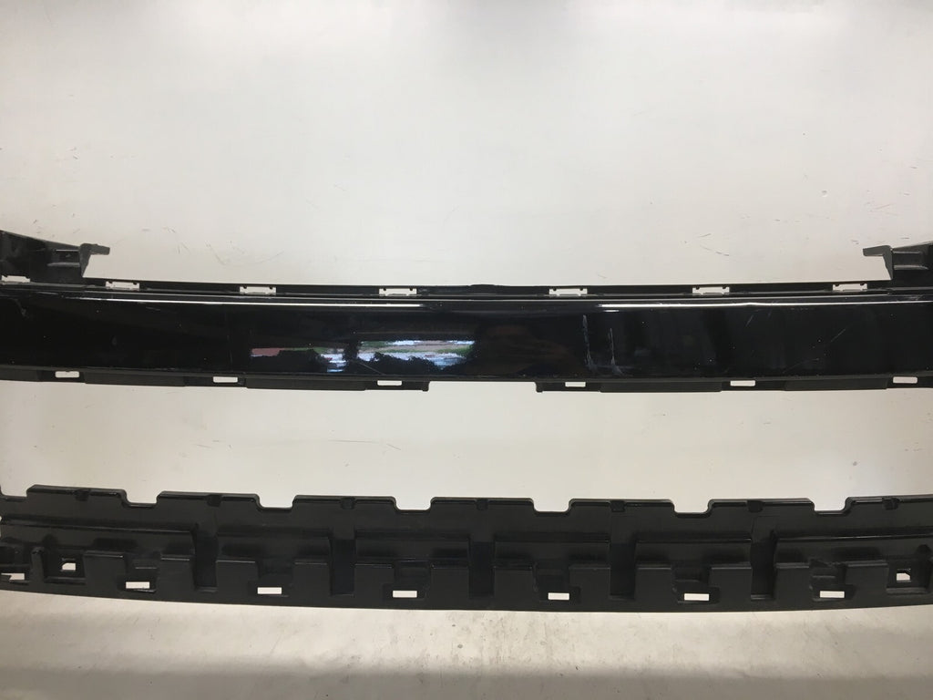 Front Bumper Cover Toyota Highlander LE Plus XLE SE Limited 218 2017-2019 OEM