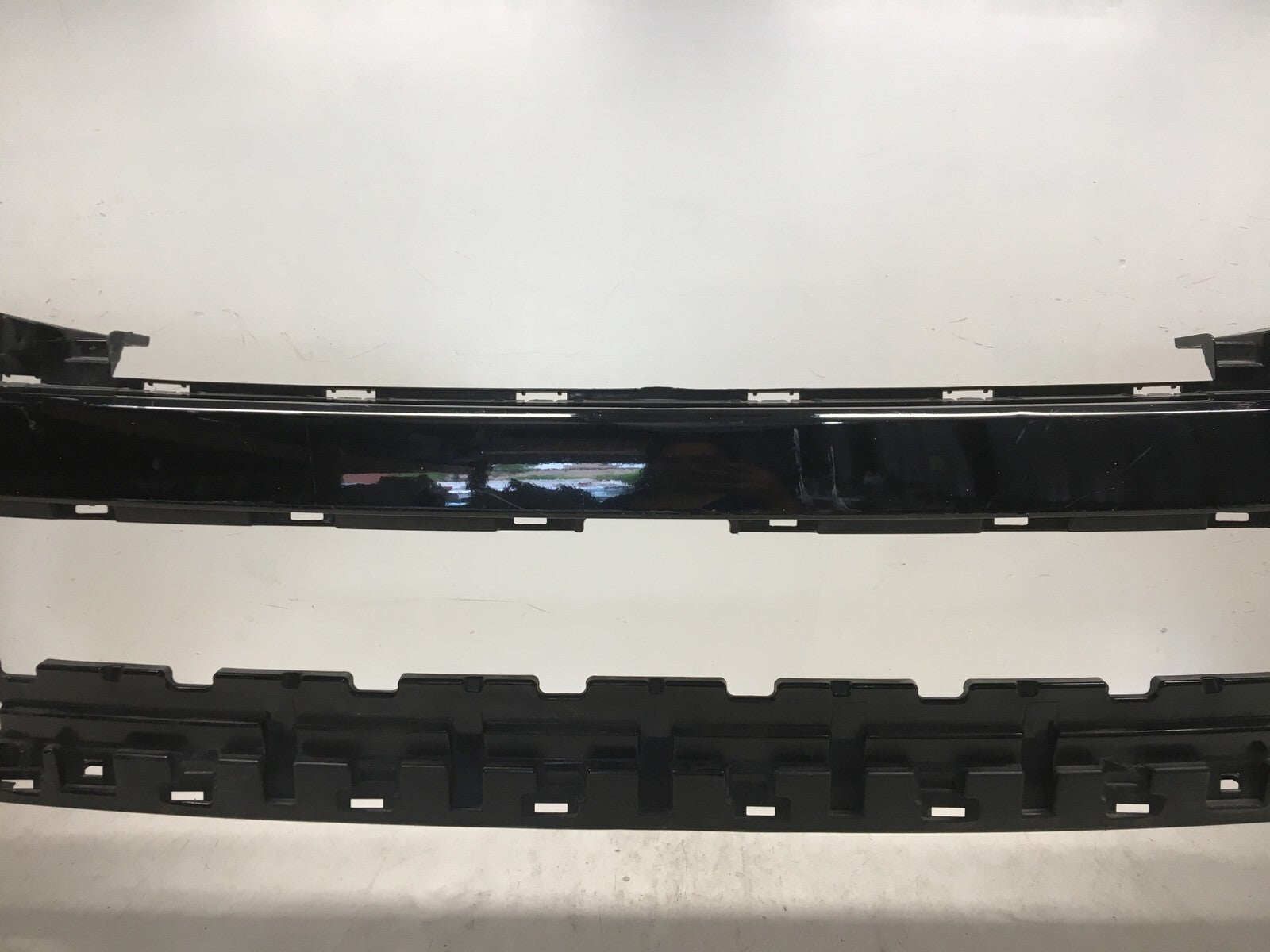 Front Bumper Cover Toyota Highlander LE Plus XLE SE Limited 218 2017-2019 OEM