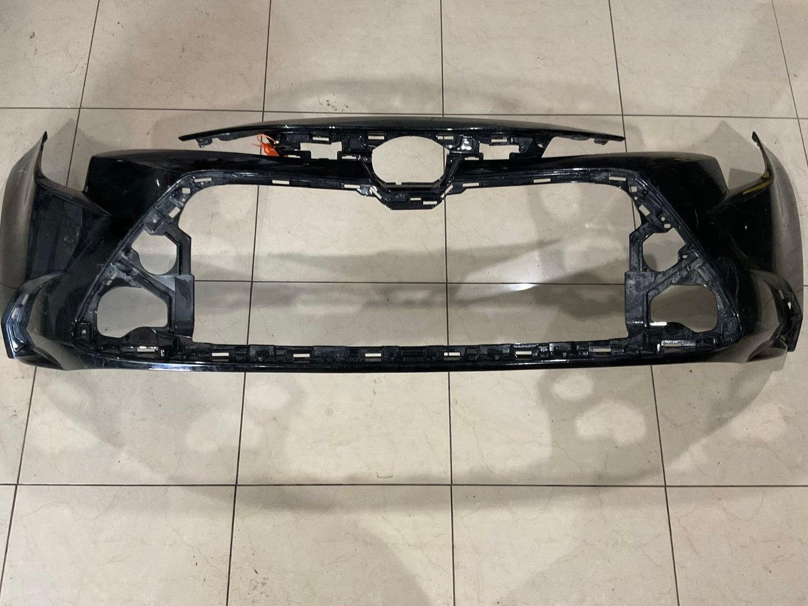 Front Bumper Cover Black 2020-2022 Toyota Corolla LE CAPA