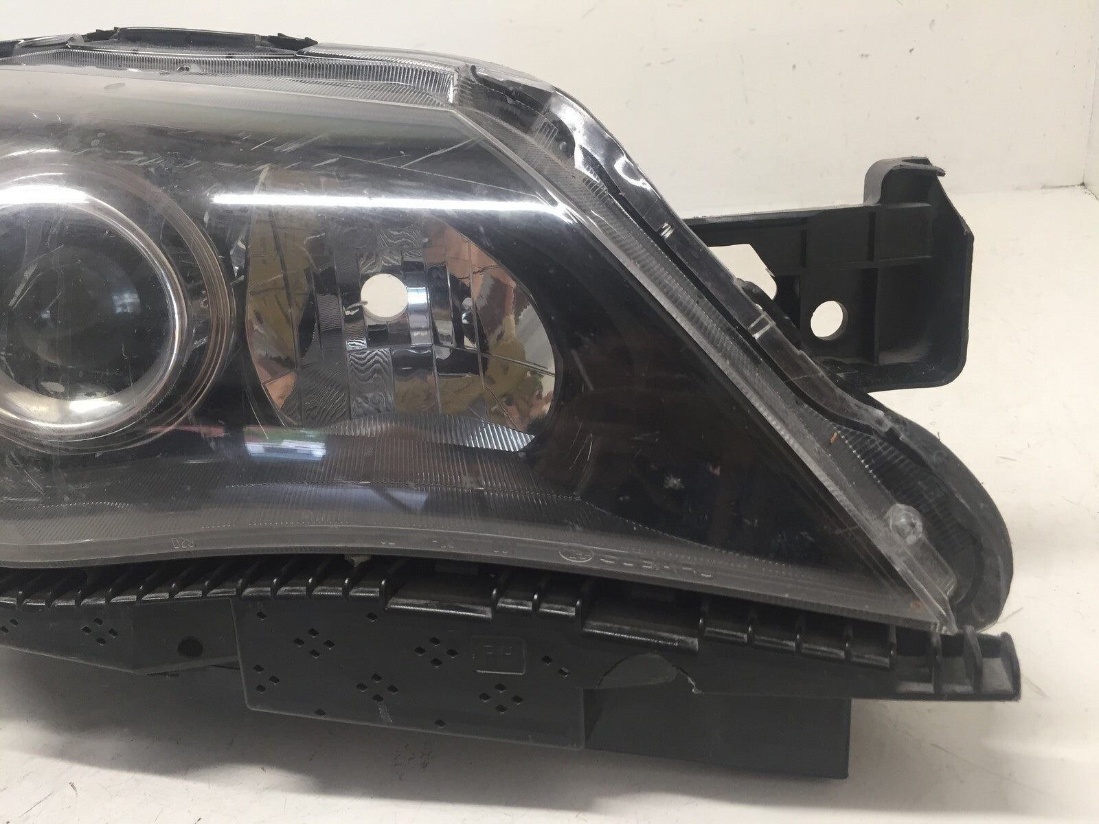 Headlight Damaged Lamp Right Passenger RH Subaru WRX STI 2008-2014 OEM