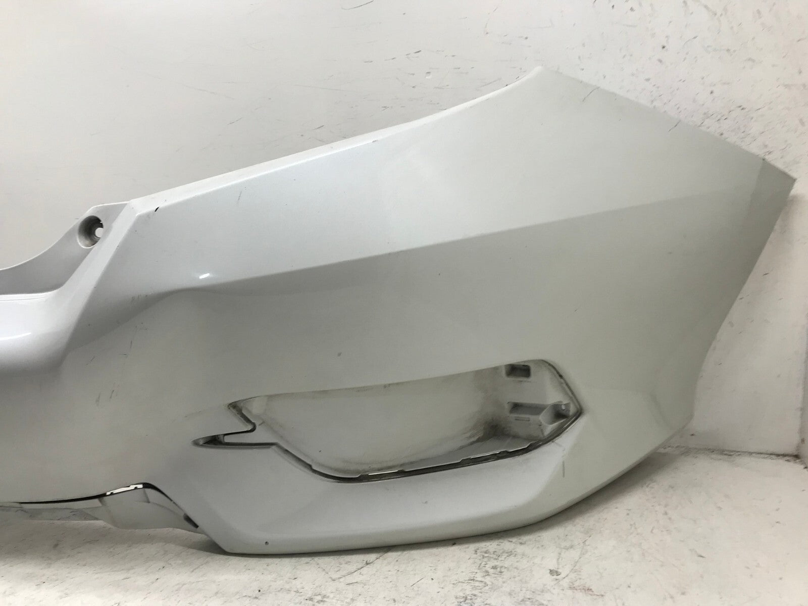 Rear Bumper Cover White Honda Civic Sedan 2016-2018 71501-TBA-A000 OEM
