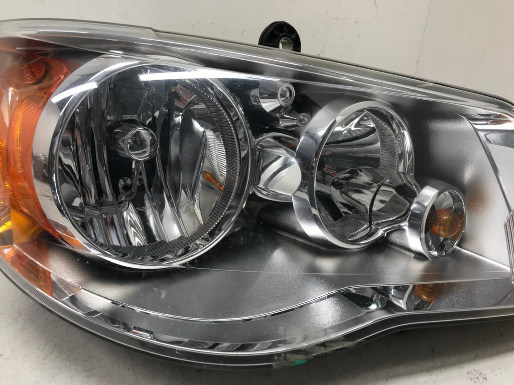 Headlight Damaged Right RH 08-16 Chrysler Town & Co 11-20 Caravan 5113336AG OEM
