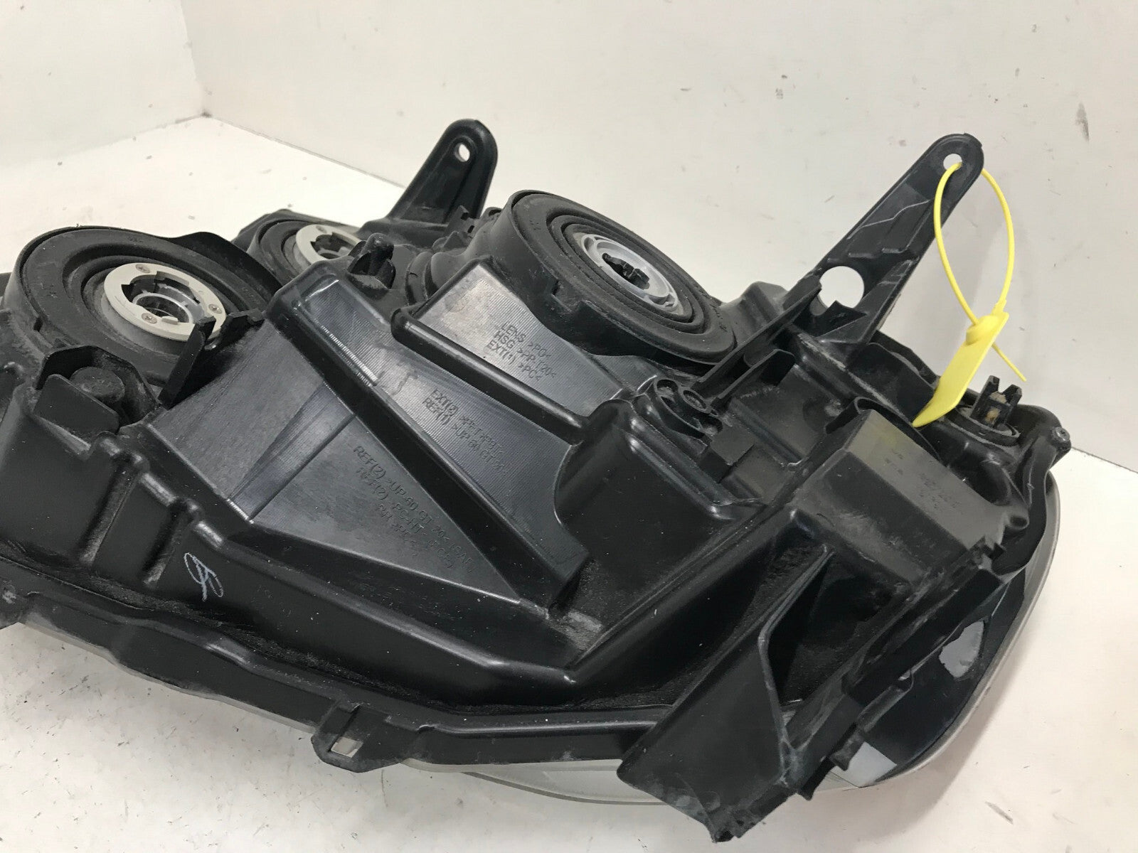 Headlight Damaged RH Honda Pilot Touring EX EX-L LX 09-2011 33100SZAA01-PFM OEM