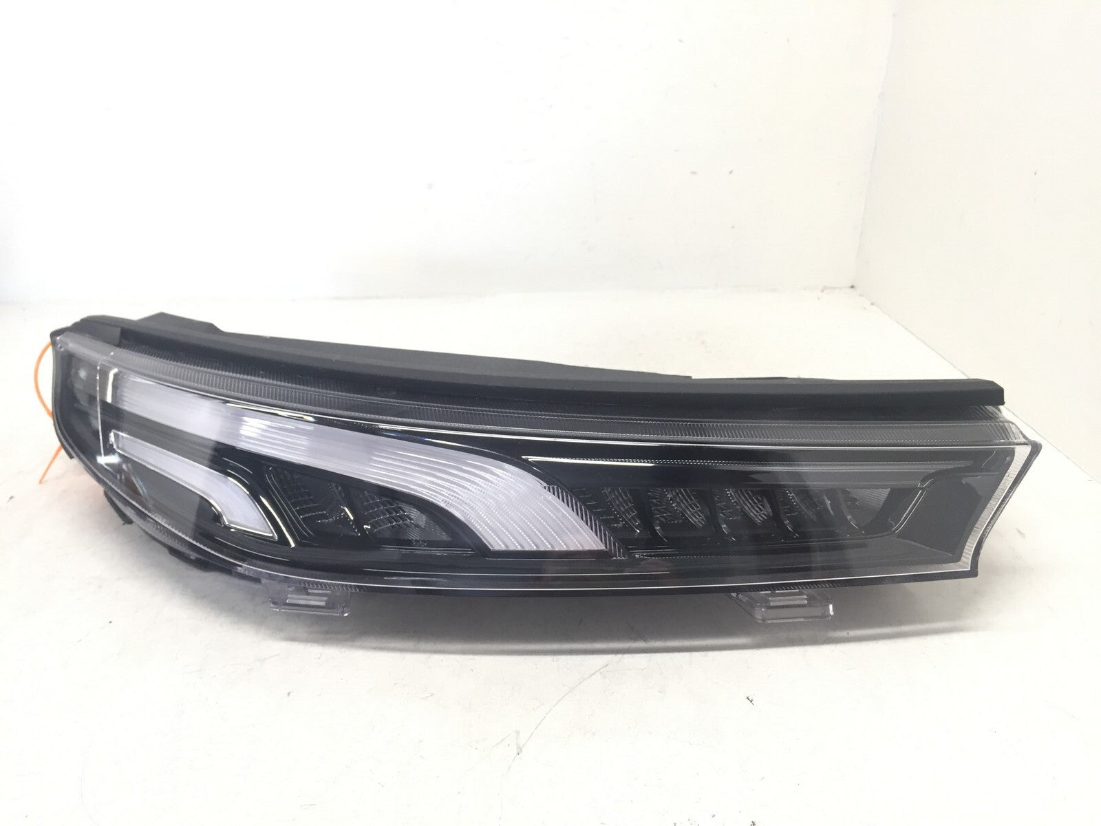 Daytime Running light Damaged Upper Mount Hyundai Palisade 2020 92208-S8010 OEM