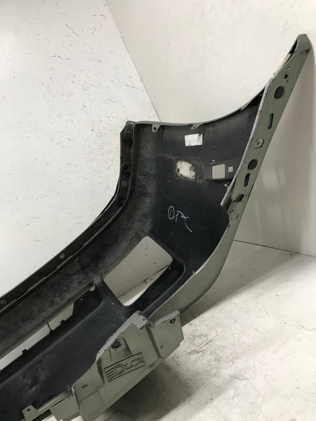 Front Bumper Cover 816K 2003-2007 Cadillac CTS Sedan 19178478 OEM