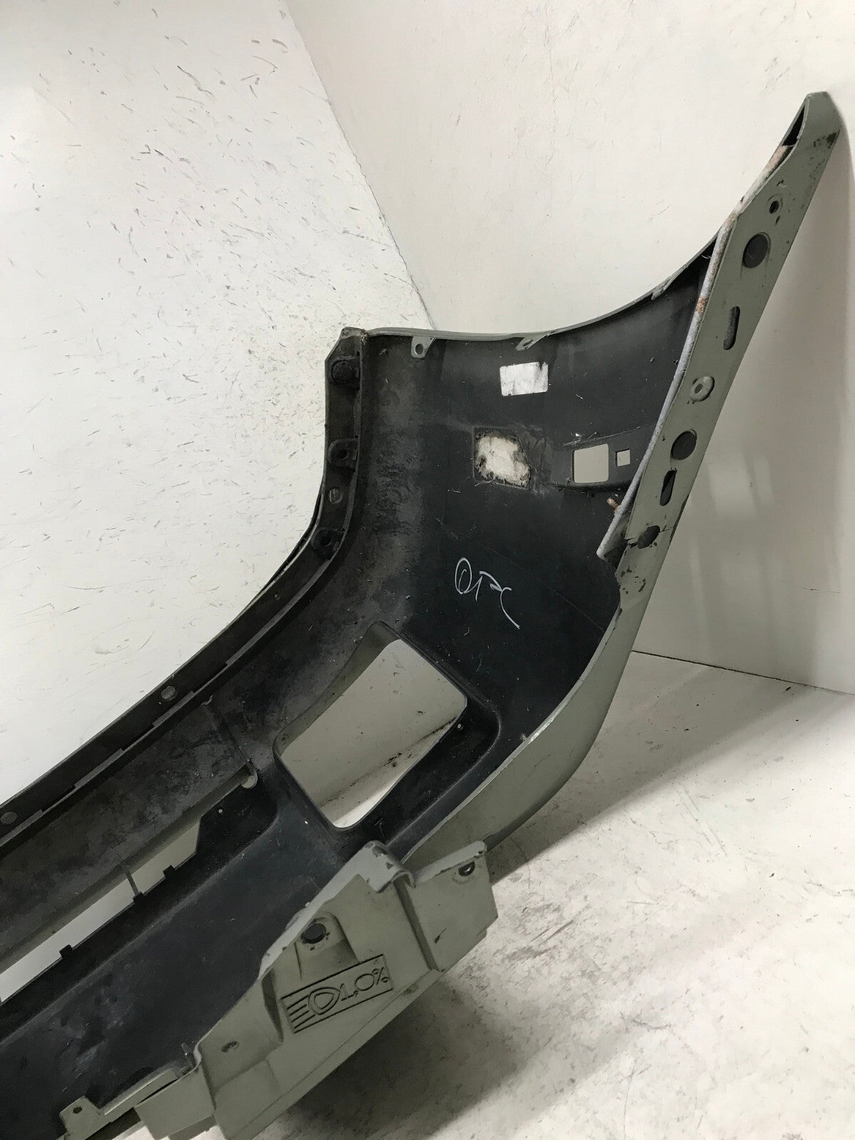 Front Bumper Cover 816K 2003-2007 Cadillac CTS Sedan 19178478 OEM