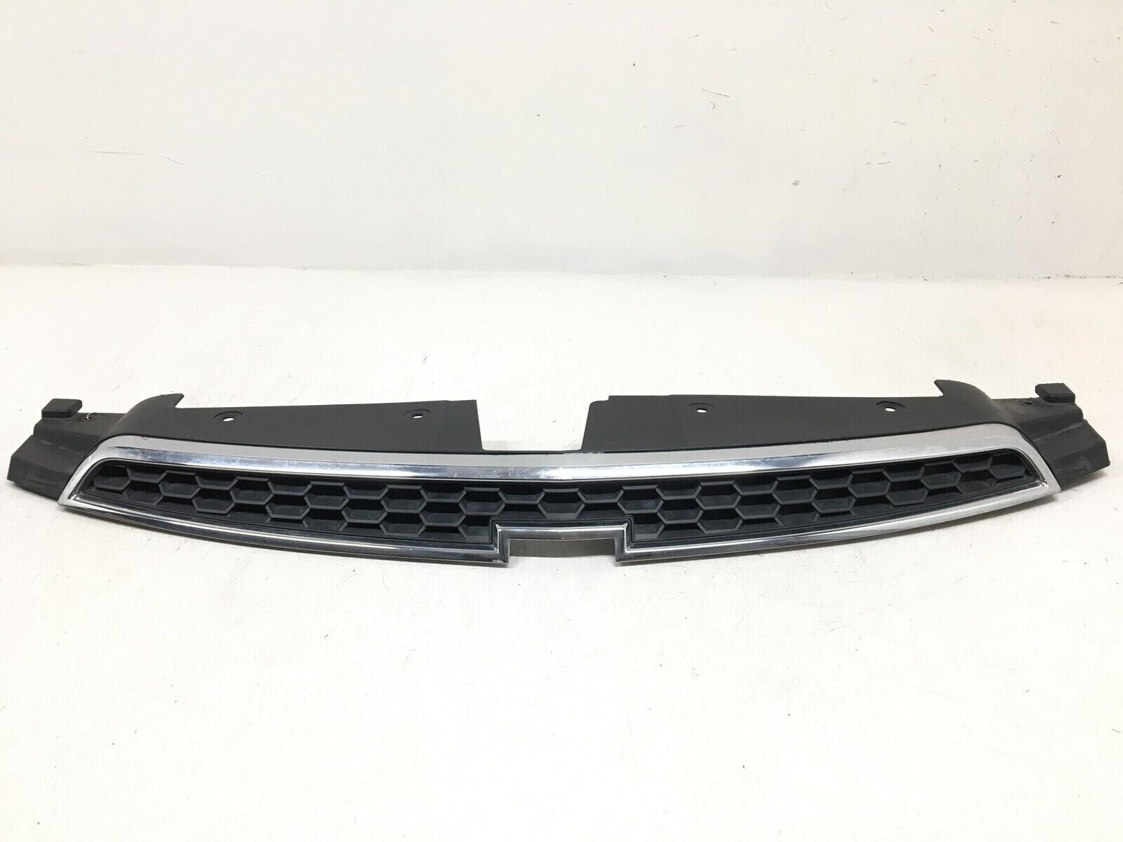 Upper Grille Chevy Cruze 2011-2014 96981100 Original2
