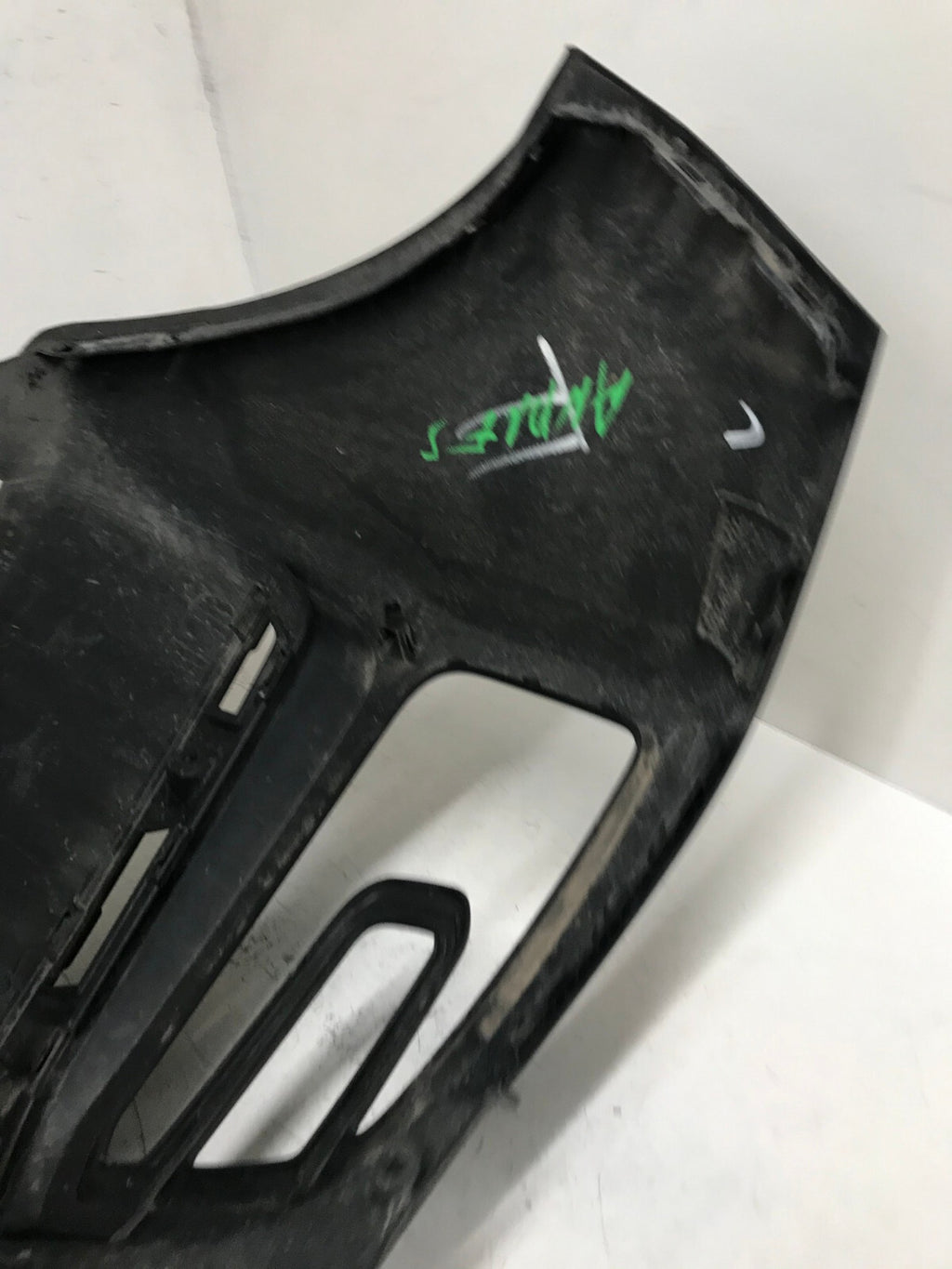 Rear Bumper Cover Hyundai Kona Black 2018 2019 86611-J9020 OEM5