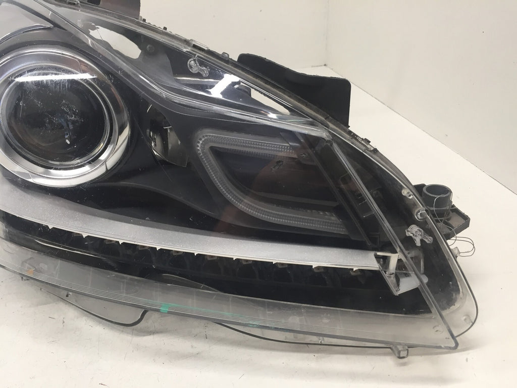Headlight Damaged Right Passenger Side RH Mercedes Benz C-Class 12-15 CAPA
