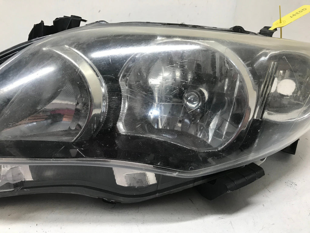 Headlight Damaged Left LH Driver 2011-2013 Toyota Corolla CAPA